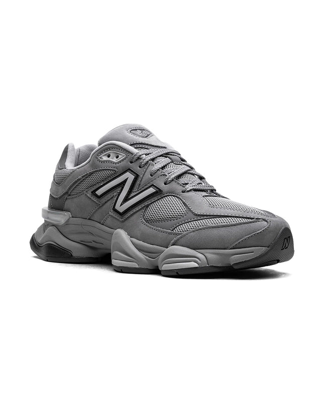 9060 | Shadow Grey