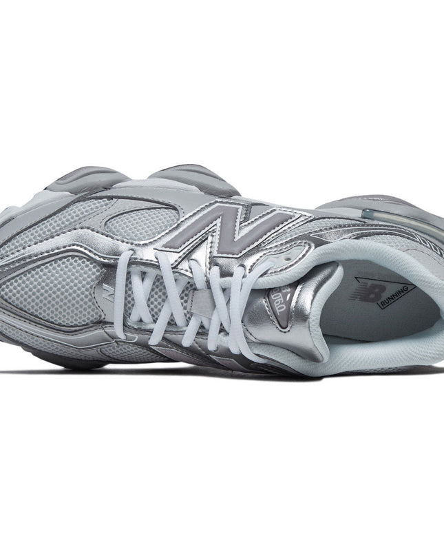 NB 9060 | Raincloud/Truffle Salt