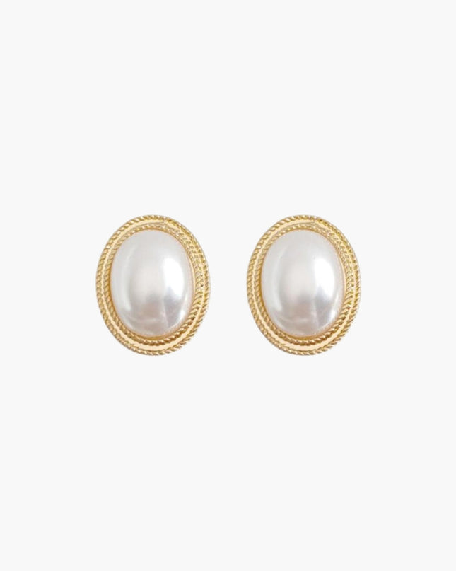 Radiance Oval Pearl Studs