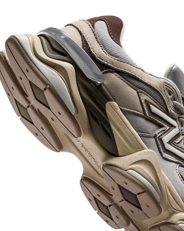 9060 | Grey Matter/Timberwolf