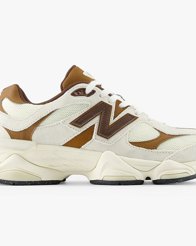 NB 9060 - Breakfast Tea / Angora